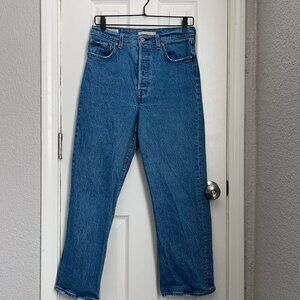 Levi's Ribcage Straight Ankle Jeans - 29W